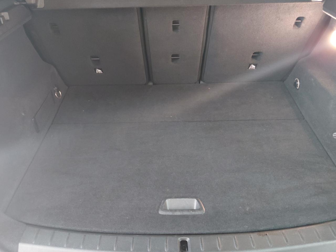 Bmw 2er Active Tourer 218d xDrive Advantage
