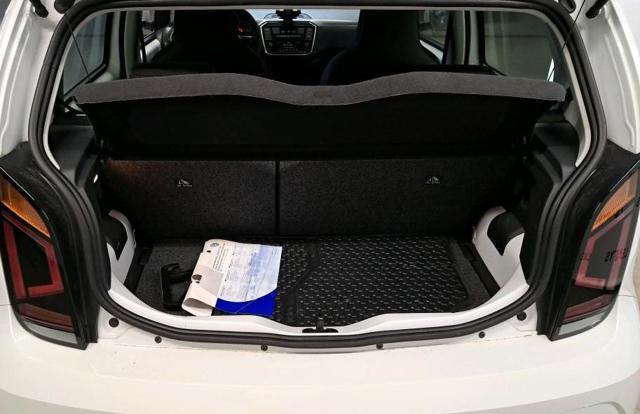 VOLKSWAGEN up! 1.0 5p. EVO color up! BlueMotion Technology