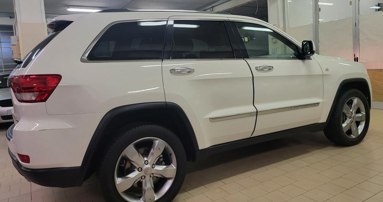 Jeep Grand Cherokee Grand Cherokee 3.0 CRD 241 CV Overland