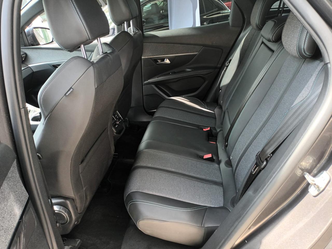 Peugeot 3008 Allure Pack 1.5 EAT8 Blue HDi 130 CV S&S