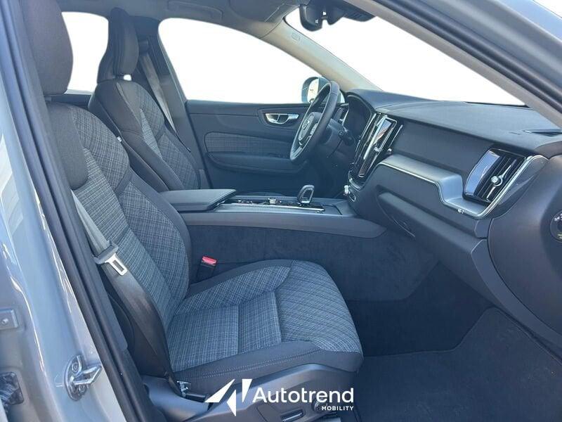 Volvo XC60 T6 Recharge Plug-in Hybrid 253+145 CV AWD Automatico Core