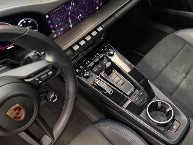 PORSCHE 911 Carrera 2 GTS