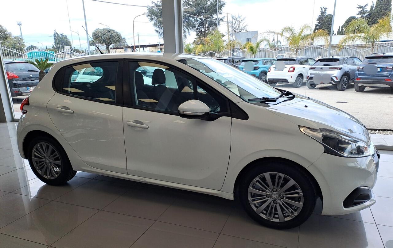 Peugeot 208 BlueHDi 75 5 porte Allure 2018