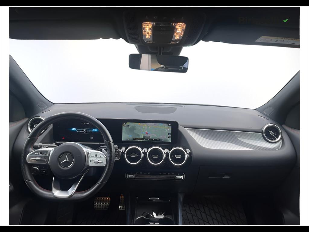 Mercedes-Benz GLA (H247) - GLA 180 d Automatic Premium