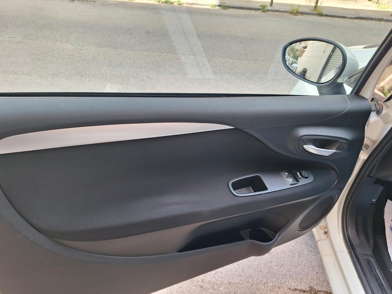 Fiat Punto Evo 1.4 3 porte Active EasyPower
