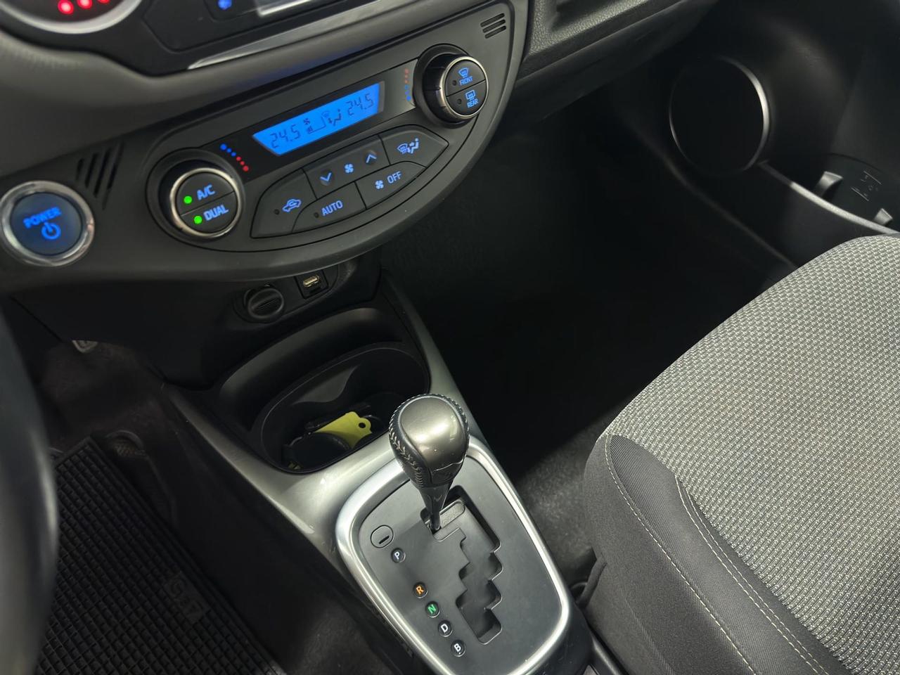 Toyota Yaris 5p 1.5h Active my16