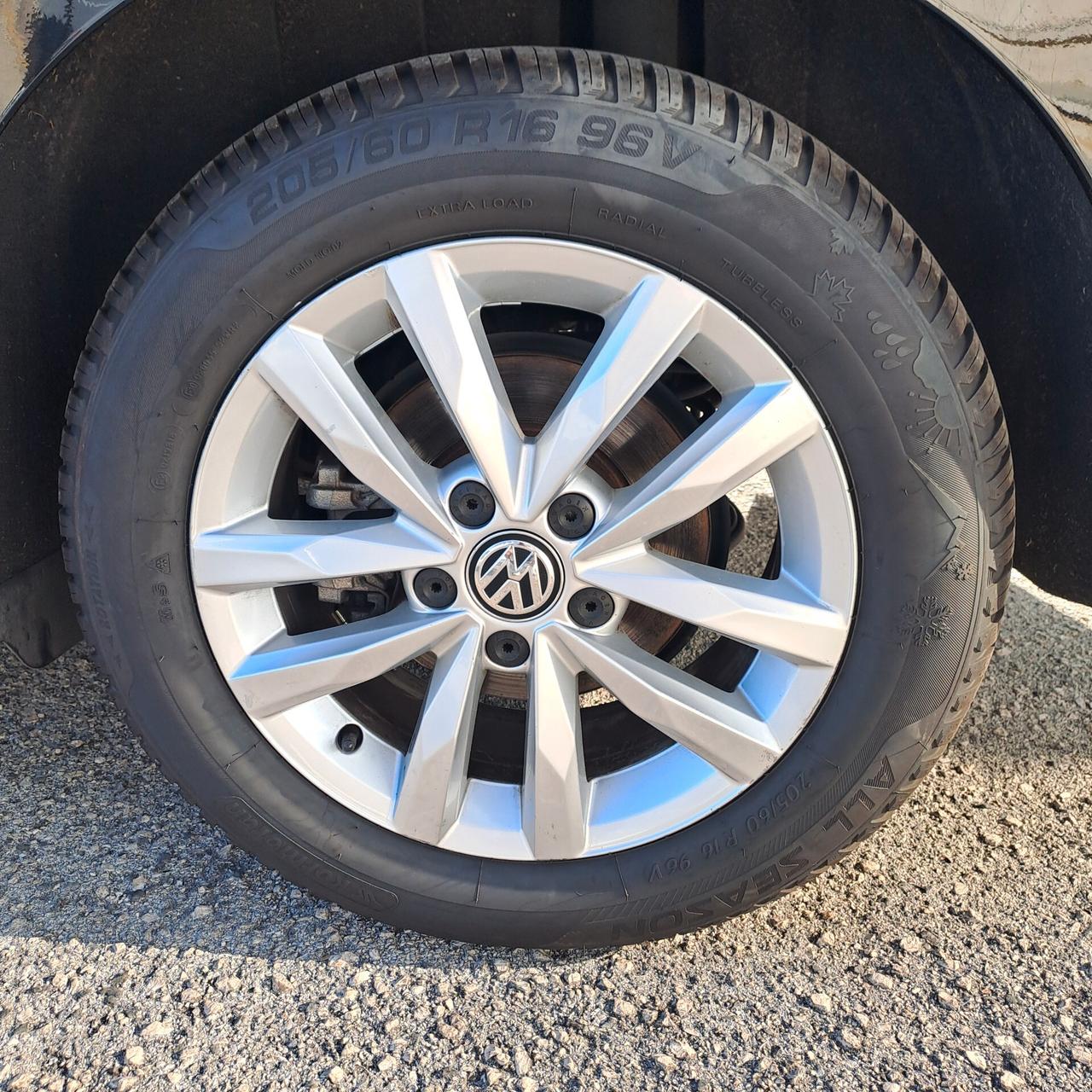Volkswagen Touran 7 posti 1.6 Tdi 115cv Dsg Business