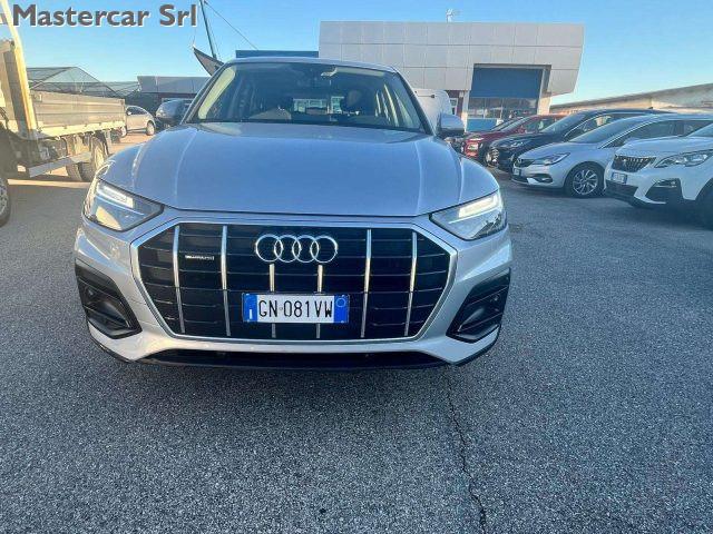 AUDI Q5 Sportback 40 2.0 tdi Advanced 4x4 s-tronic GN081VW