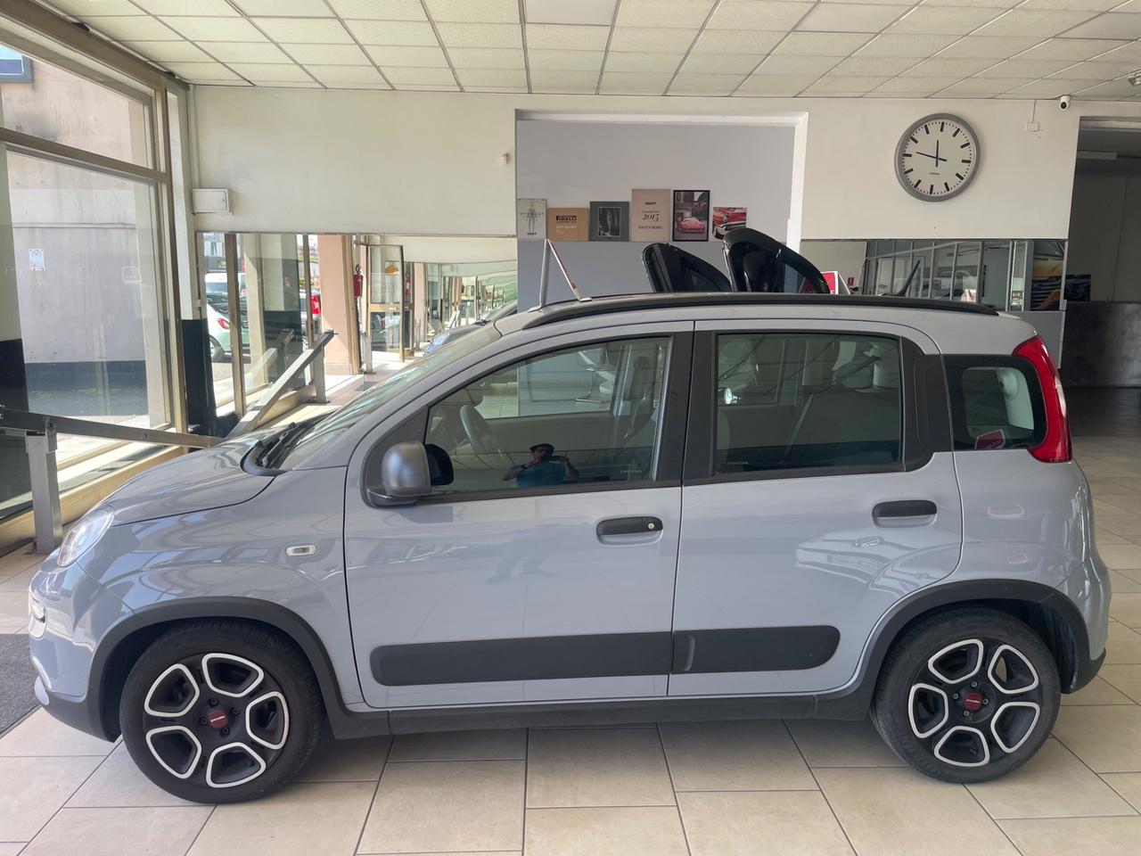 Fiat Panda 1.0 FireFly S&S Hybrid City Life - Nessun vincolo -
