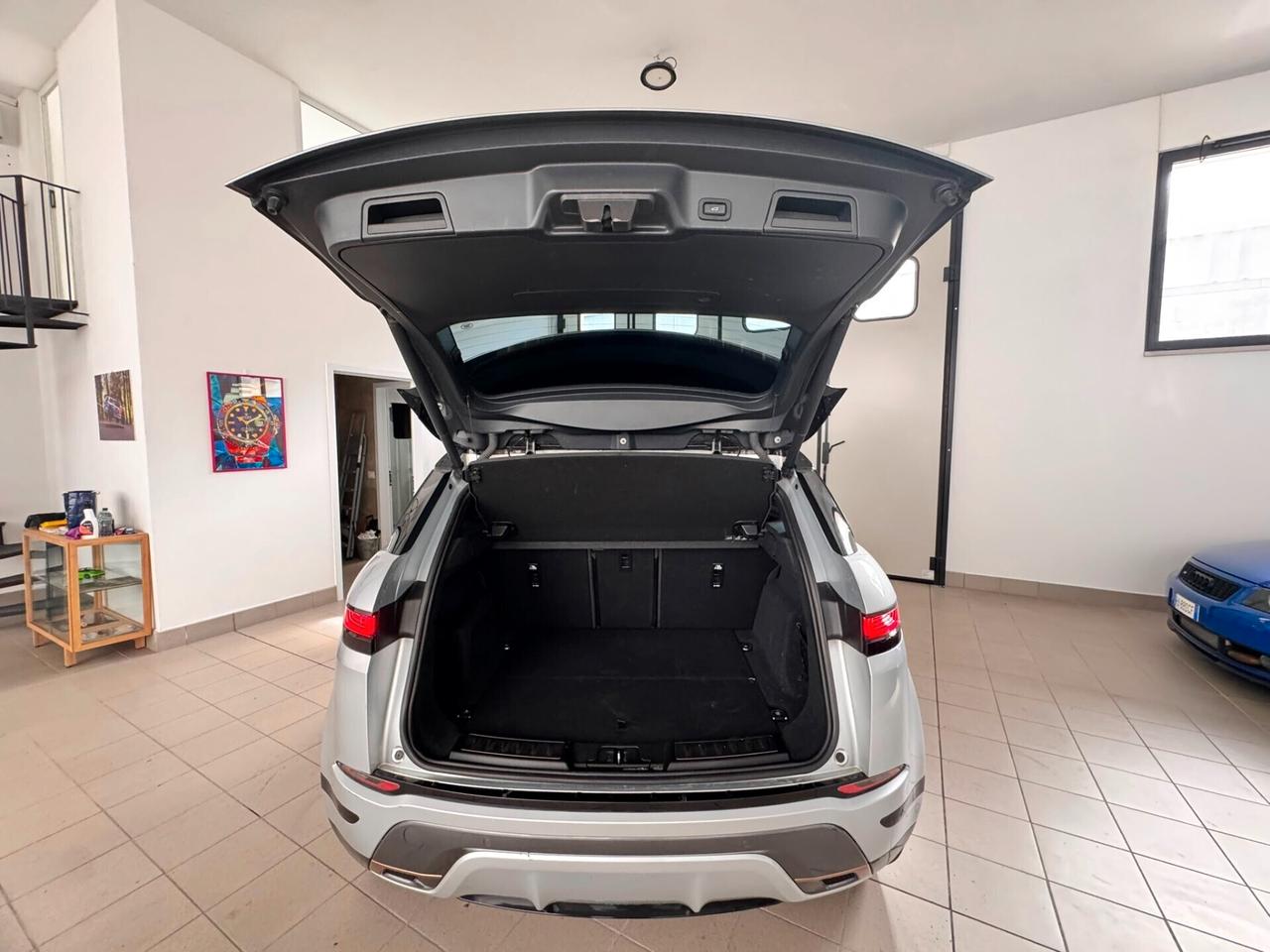 Land Rover Range Evoque 2.0d i4 mhev R-Dynamic SE