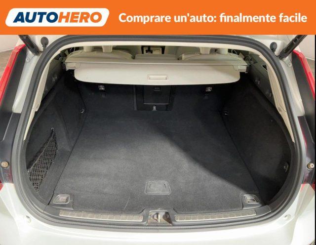 VOLVO V60 B4 Geartronic Momentum Business Pro