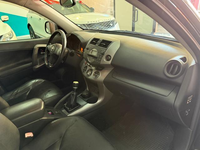 TOYOTA RAV 4 MY23 RAV4 2.2 D-4D 177 CV Luxury*4X4*