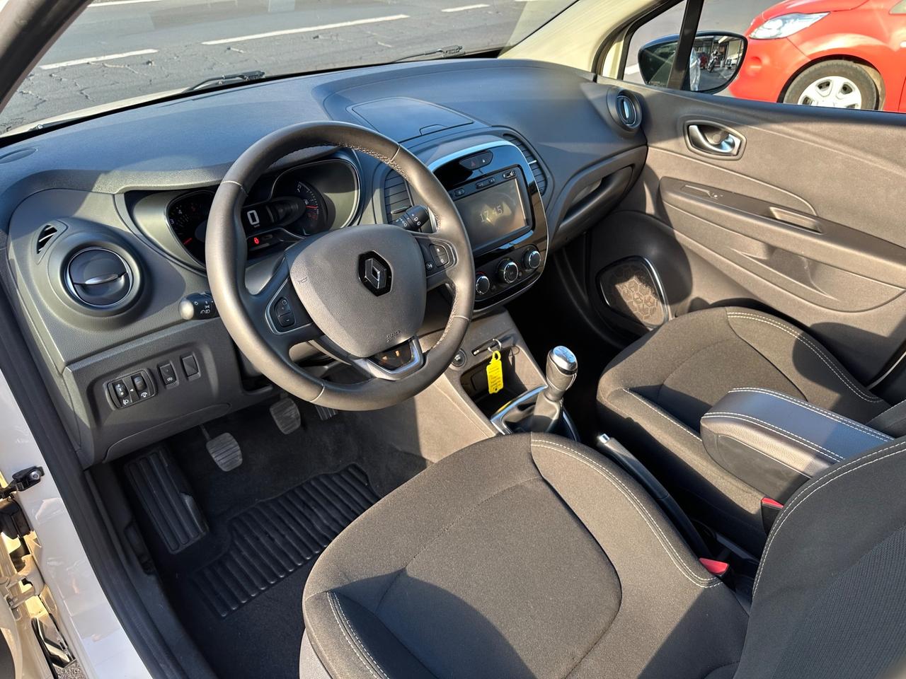 Renault Captur dCi 8V 90 CV Sport Edition2
