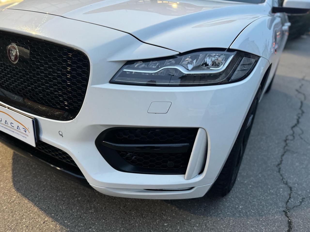 Jaguar F-Pace R-Sport 2.0 20d Turbo