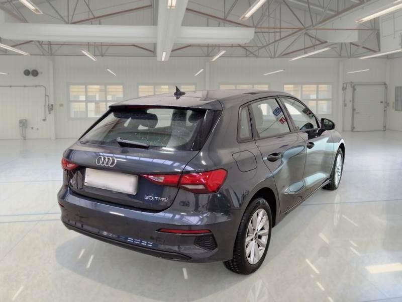 Audi A3 30 1.0 TFSI mHEV Business S tronic