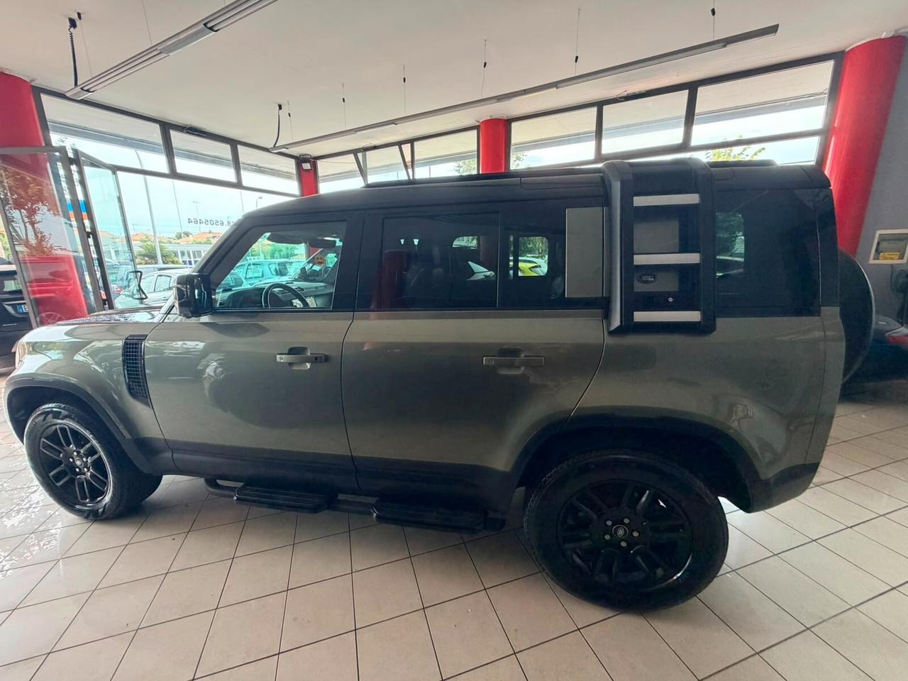 Land Rover Defender 110 3.0 DIESEL N1 AUTOCARRO + GANCIO TRAINO