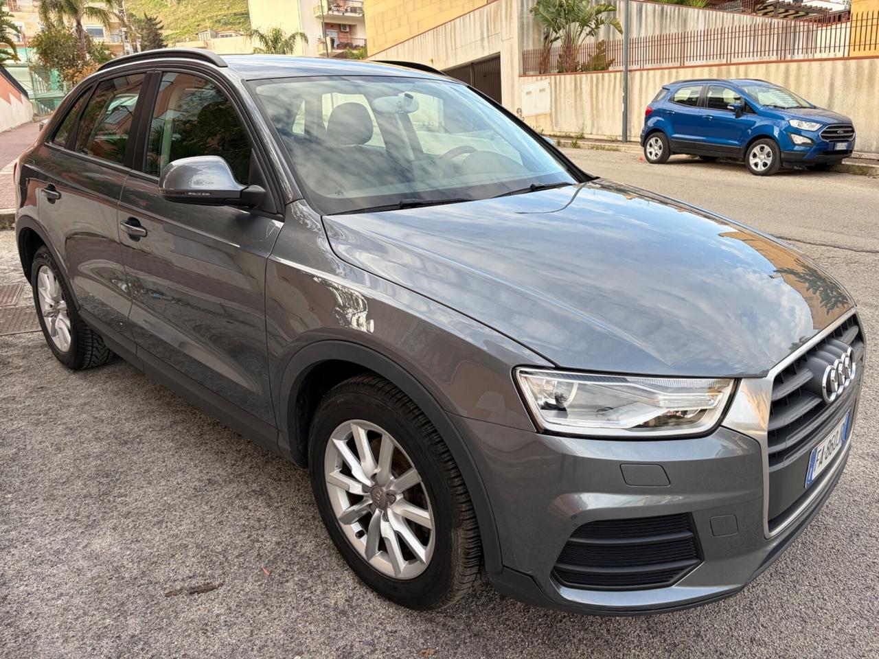 Audi Q3 2.0 TDI 150 CV Sport ok certificati !!!