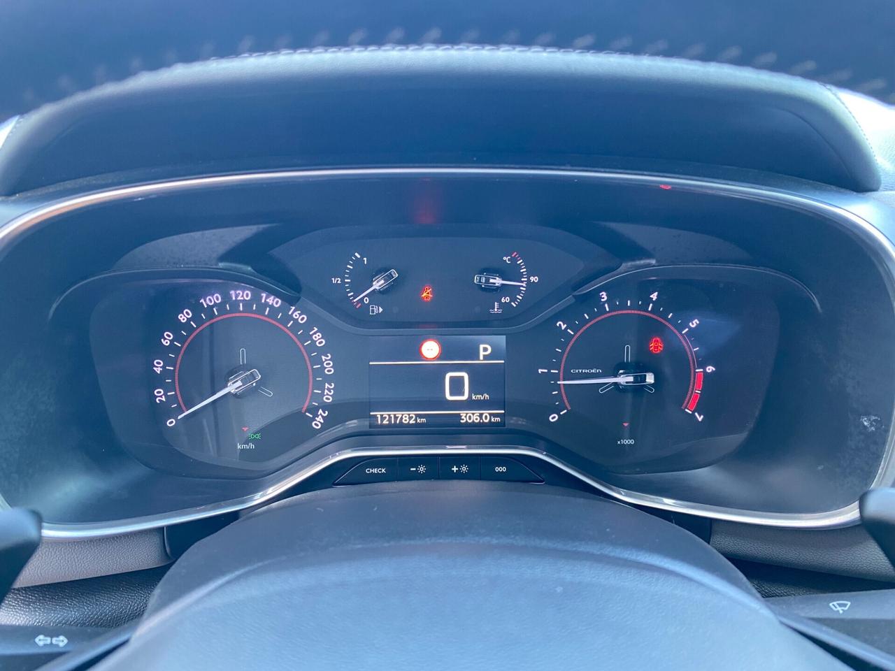 Citroen C5 Aircross 1.5 130 CV EAT8 Bianco Perla
