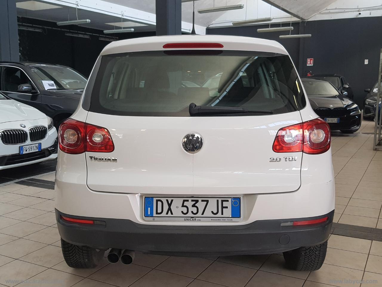 VOLKSWAGEN Tiguan 2.0 TDI 4MOTION Sport & Style