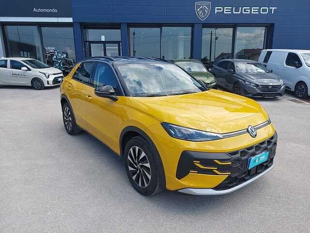 Volkswagen T-Roc 1.5 eTSI ACT DSG Life KM 0