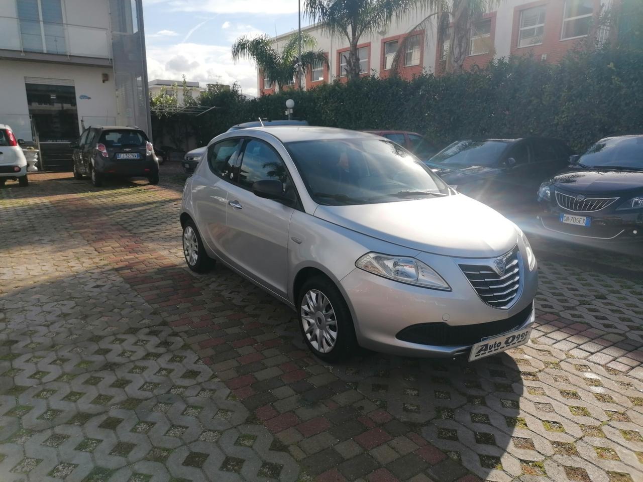 Lancia Ypsilon 1.2 69 CV 5 porte GPL Ecochic Gold