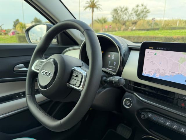 FIAT 600 HYBRID 110 CV DCT MHEV LA PRIMA+PELLE+18+LED