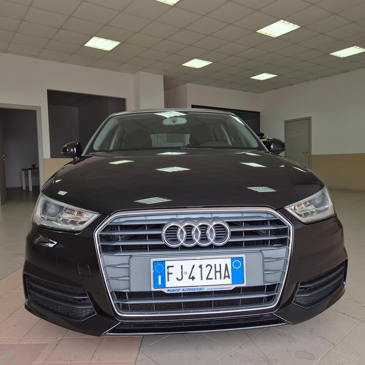 Audi A1 1.6 TDI 116 CV Admired