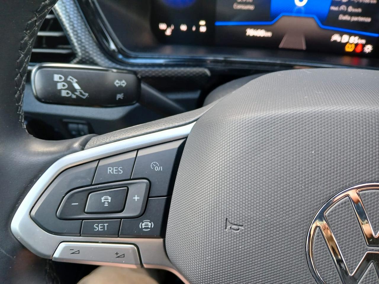 Volkswagen T-Cross 1.0 TSI 110 CV Sport