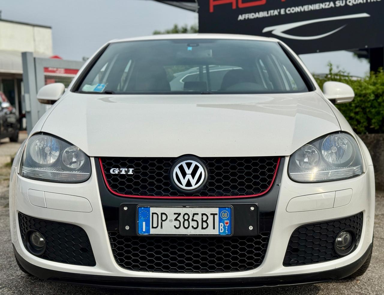 Volkswagen Golf GTI 200CV 2008 DSG