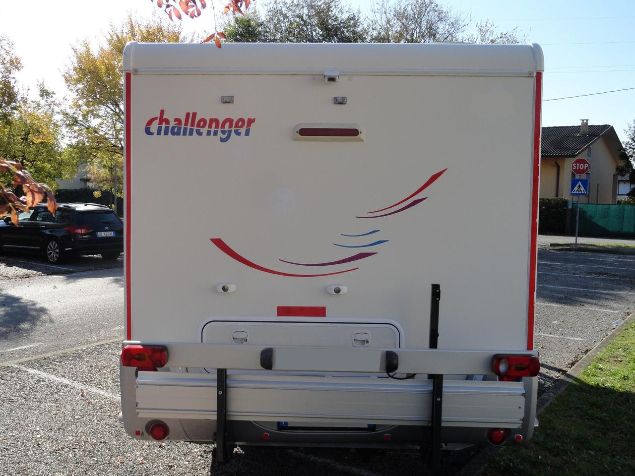 Challenger Genesis 42 Con letto nautico