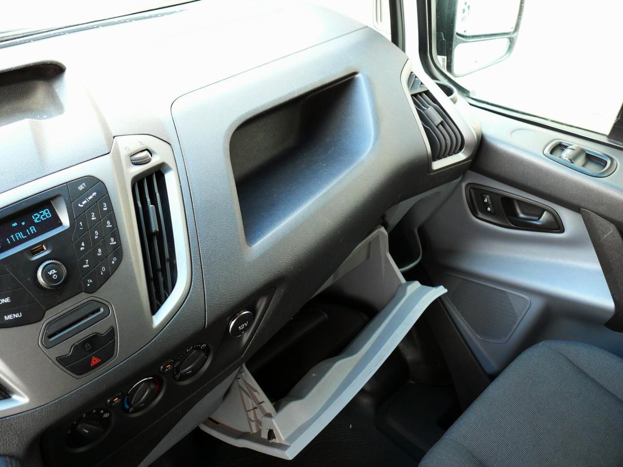 Ford Transit Furgone (M1392)