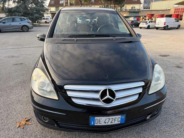 MERCEDES-BENZ B 180 CDI Sport senza nessun lavoro da fare