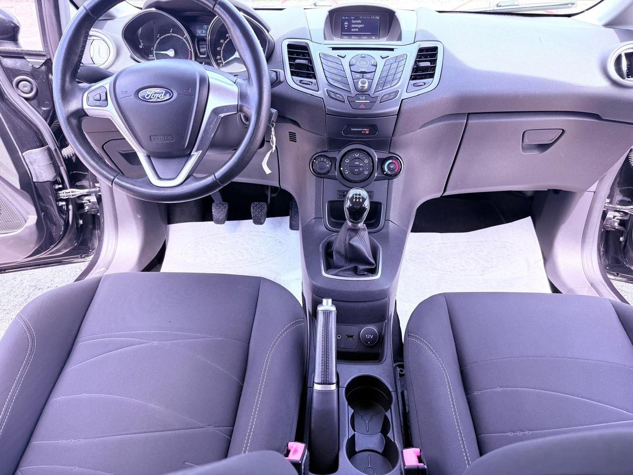 Ford Fiesta 1.5 TDCi 75CV 5 porte Black & White Edition