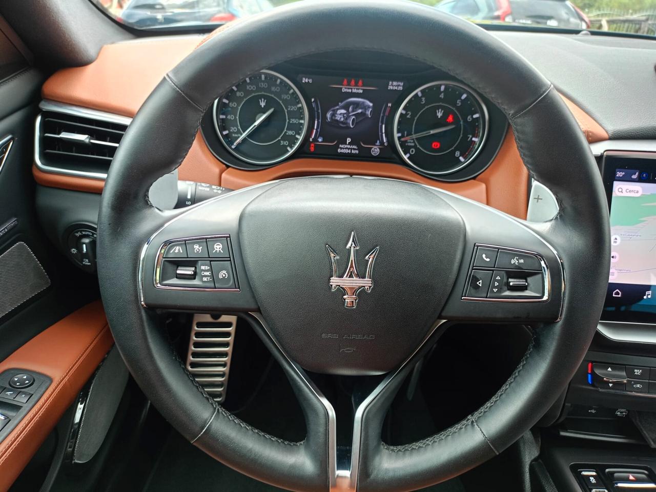 Maserati Ghibli 330 CV MHEV GT