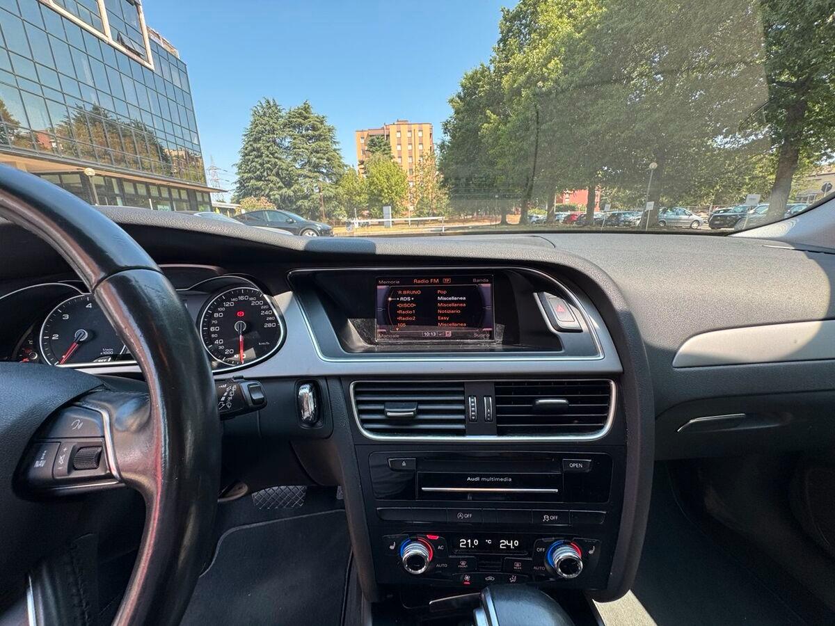 Audi A4 2.0 tdi Advanced 143cv multitronic