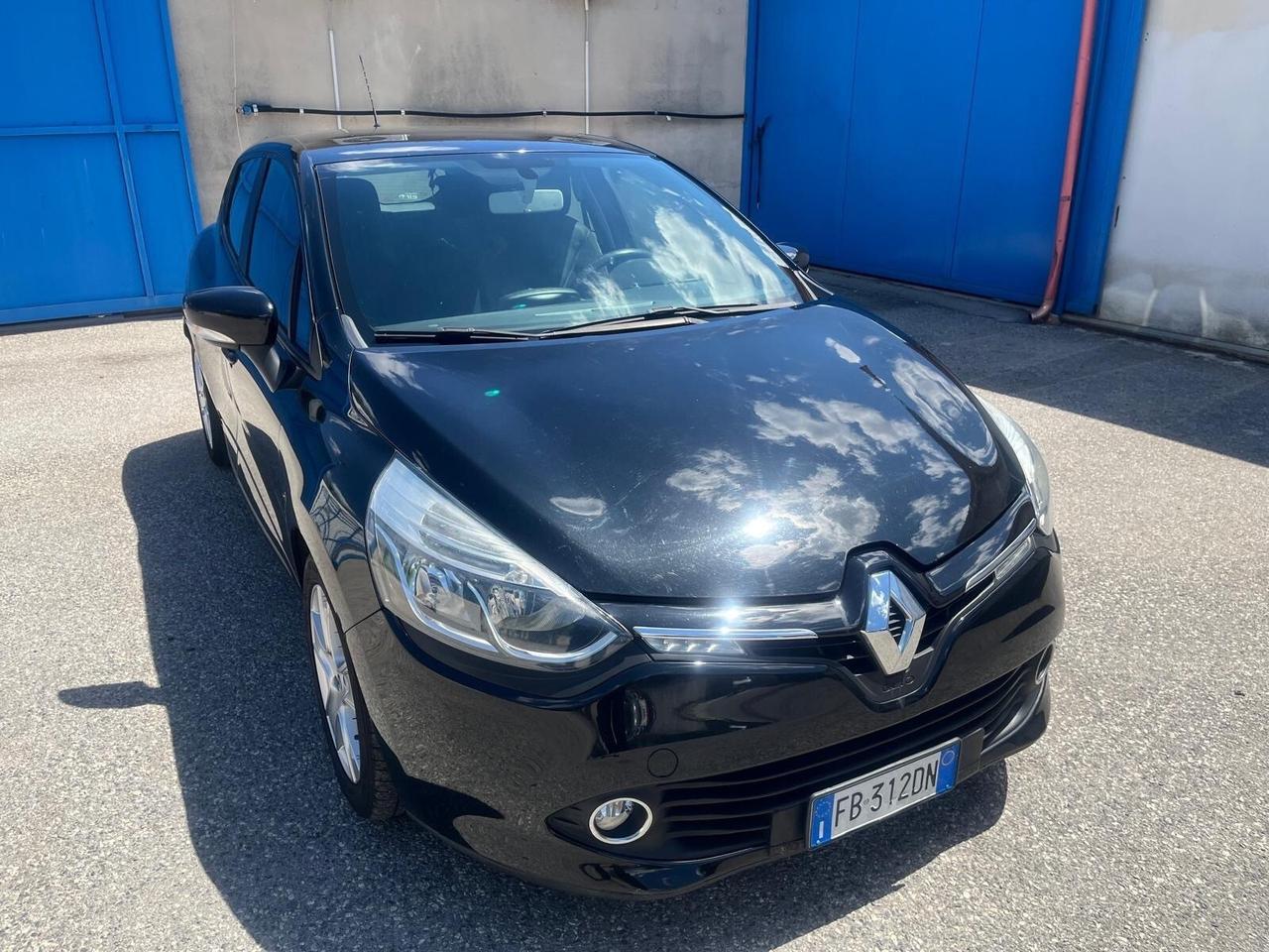 Renault clio 5 P-1.2 benz/75 cv-full -2012