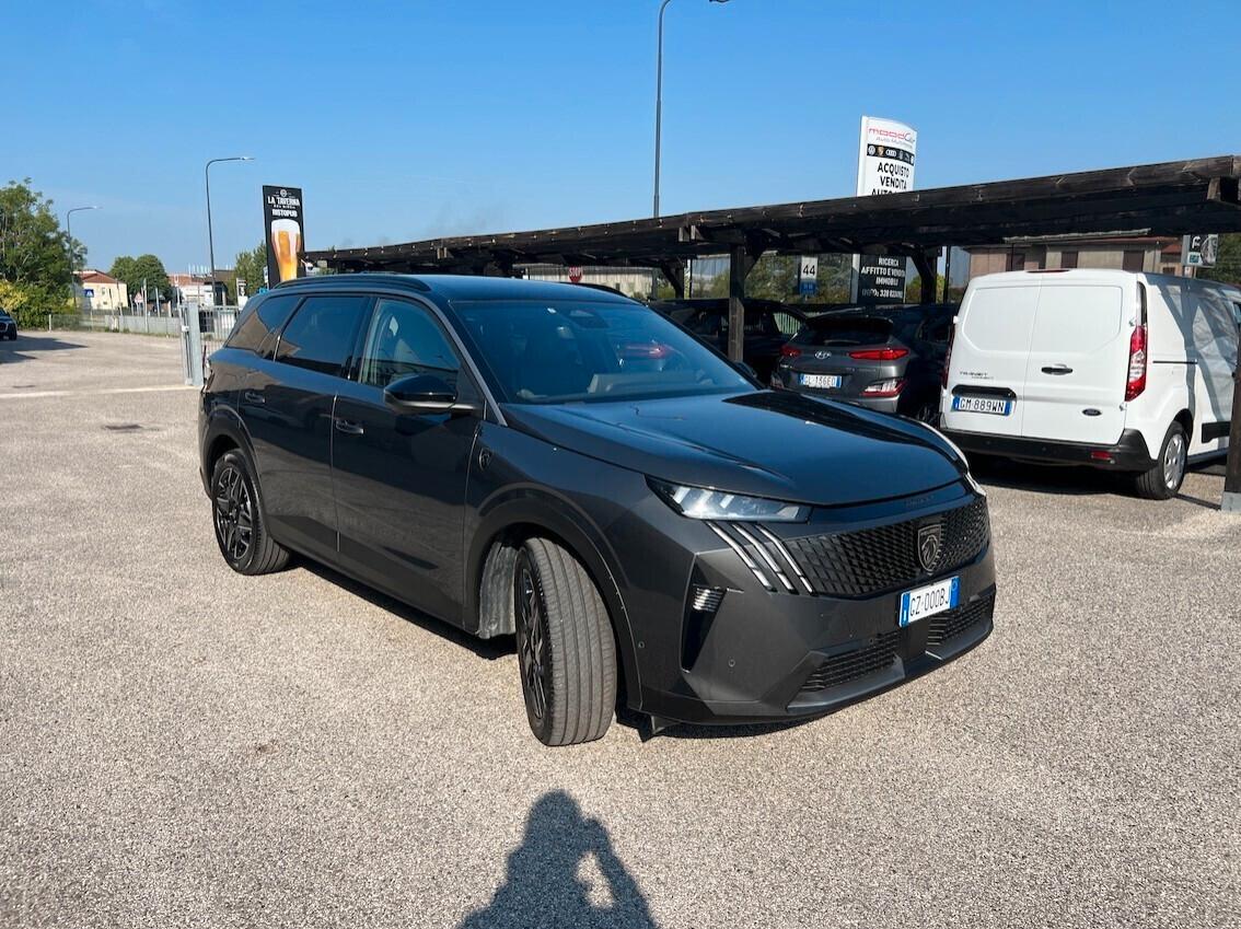 Peugeot 5008 1.2 hybrid GT 136 cv 7 POSTI e-dcs6 - Unic Proprietario