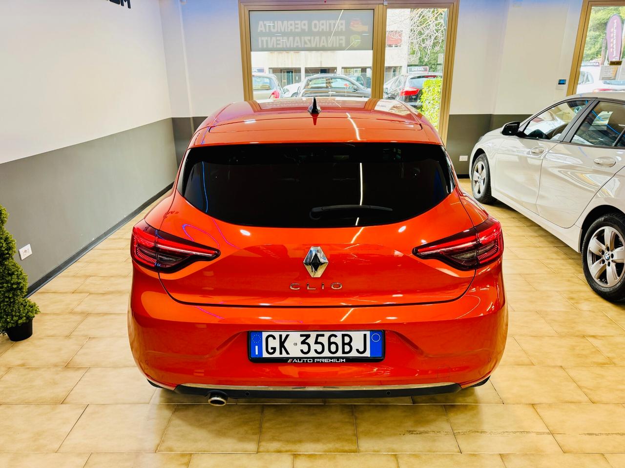 Renault Clio TCe 100 CV GPL Full-LED / Navi / RetroCam.