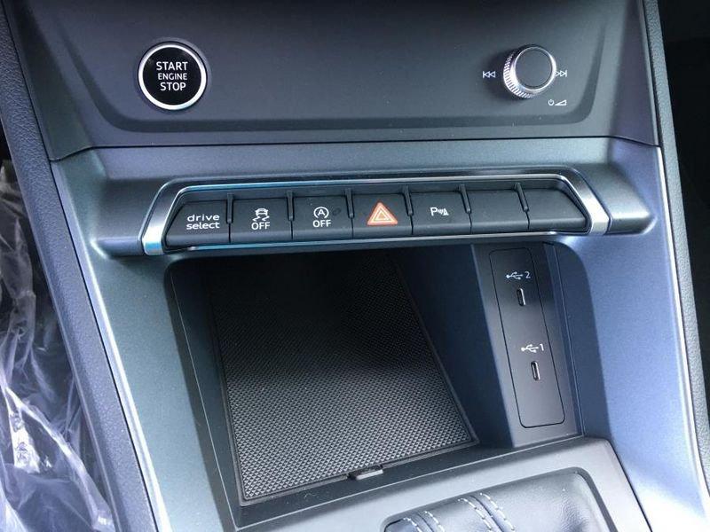 Audi Q3 SPB 35 TFSI S tronic S-LINE Edition PRONTA CONSEGNA