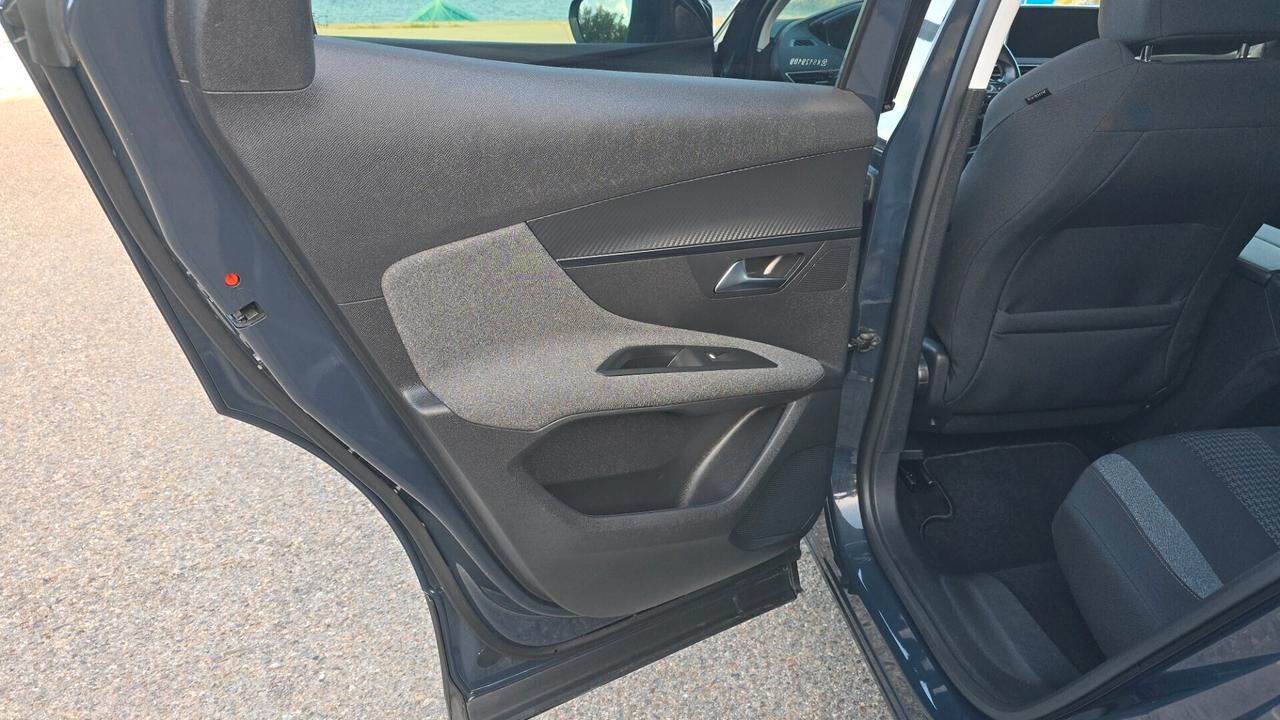 Peugeot 3008 BlueHDi 130 S&S Business