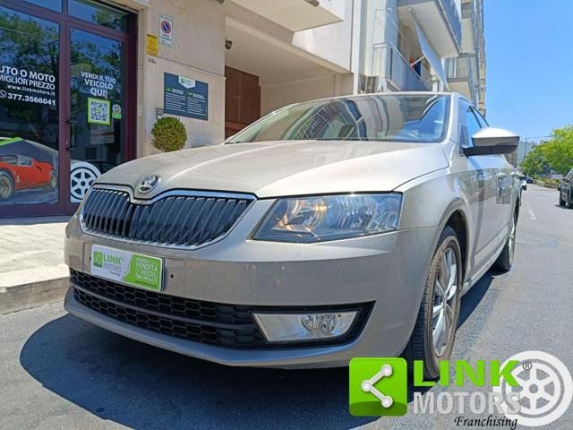SKODA Octavia 1.6 TDI CR 105 CV Elegance NEOPATENTATI
