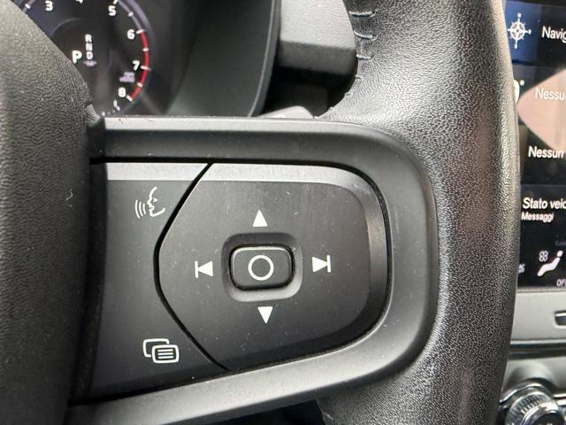 VOLVO XC40 IN PROMO!!!!!!!!BENZINA Geartronic Momentum Core