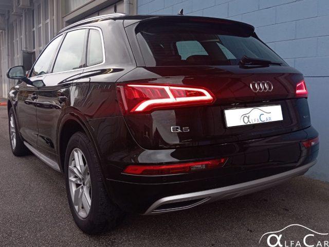 AUDI Q5 50 TFSI e quattro S tronic Business