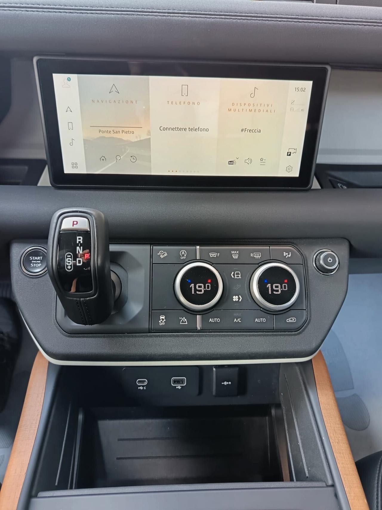 Land Rover Defender 90 3.0d I6 200 CV AWD Auto SE, UFF., UNICOPROP.