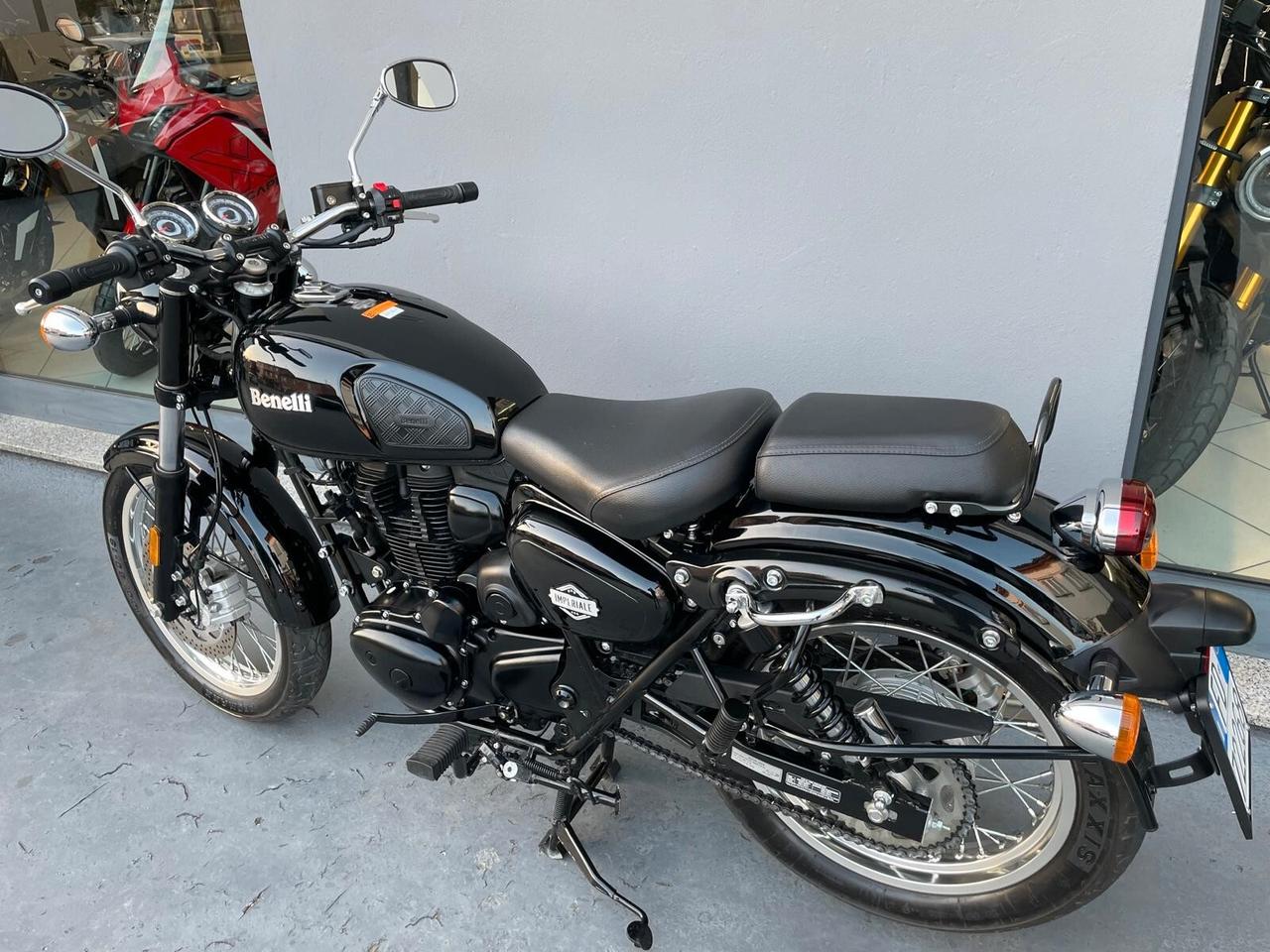 Benelli Imperiale 400 - 2023