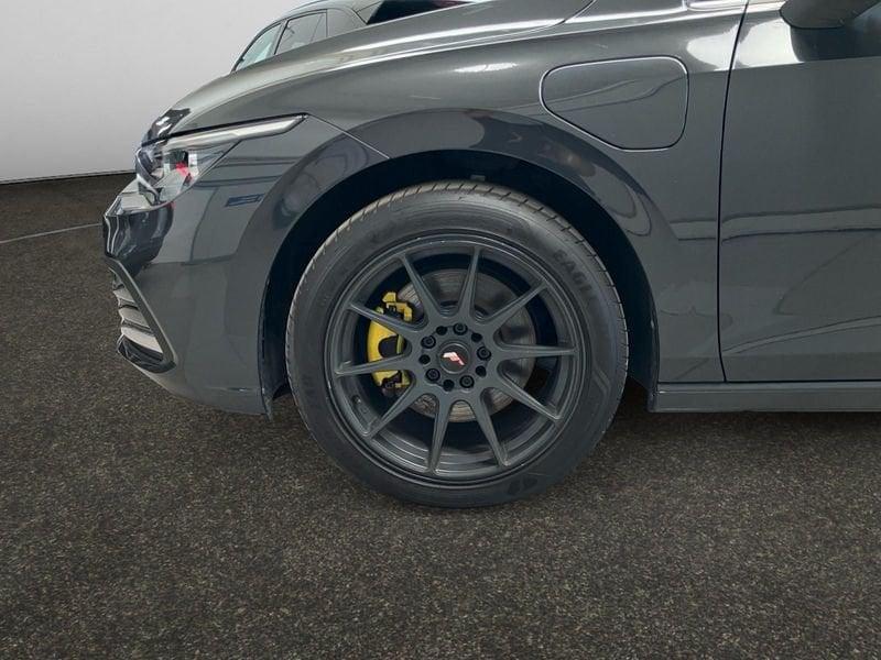 Volkswagen Golf 1.4 TSI eHYBRID 204 CV DSG Style