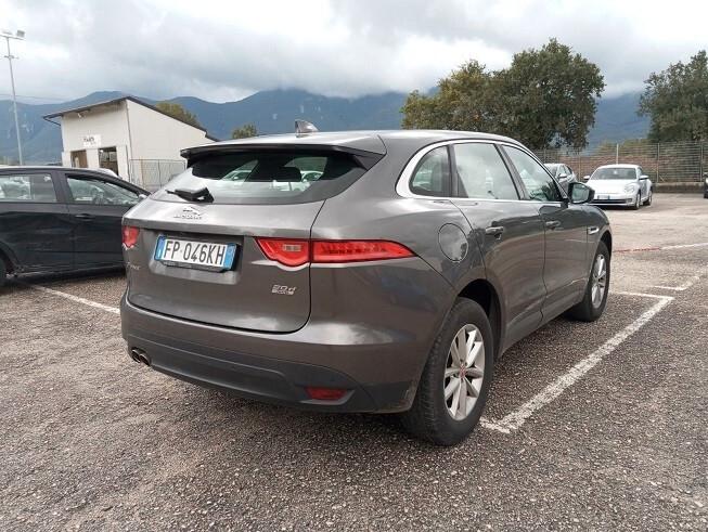Jaguar F-Pace 2.0 D 180 CV AWD Pure