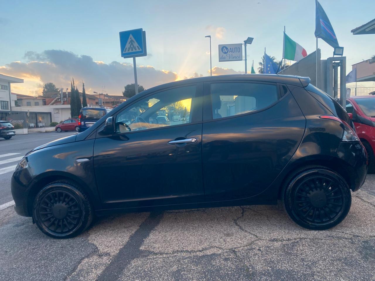 LANCIA Ypsilon 1.0 Hybrid 5posti Silver-PDC Posteriori