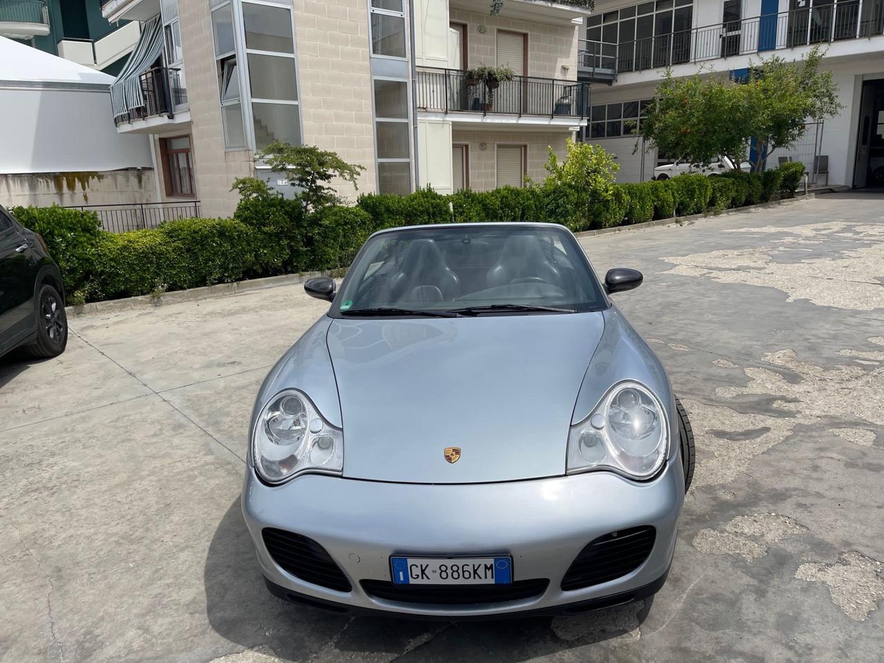 Porsche 911 Carrera 4 cat Cabriolet