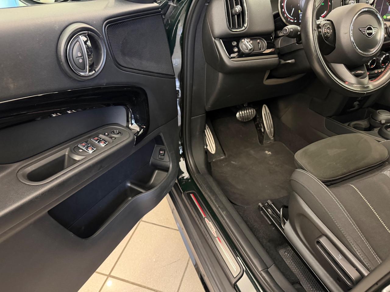 Mini 2.0 John Cooper Works Countryman ALL4